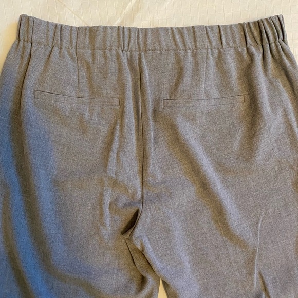 Old Navy wide leg crop pants gray front pockets size 12 - Picture 3 of 9